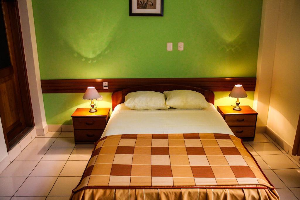 Sol De Selva Hotel Tarapoto Room photo